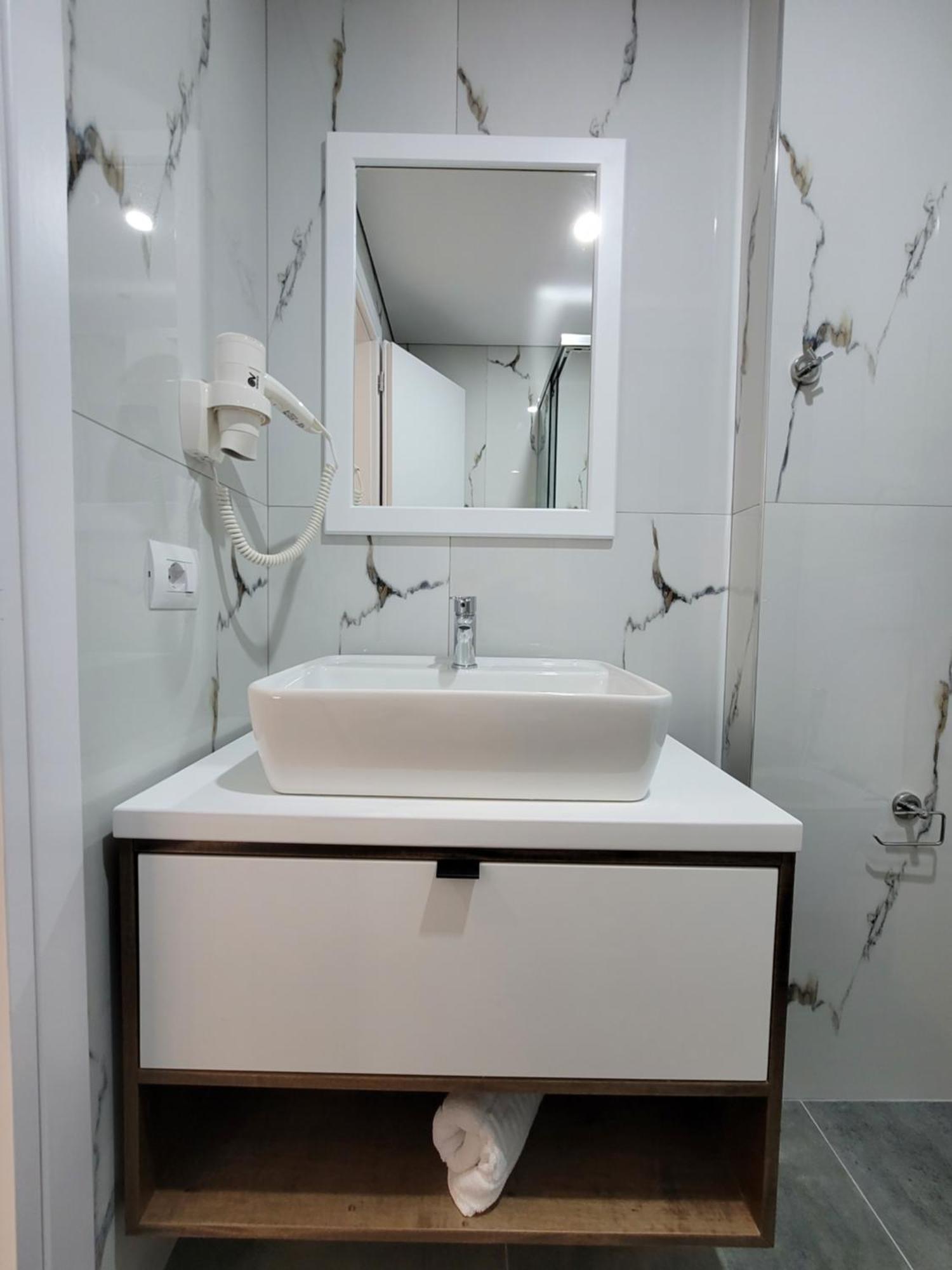 קסאמיל Prestige Hotel מראה חיצוני תמונה
