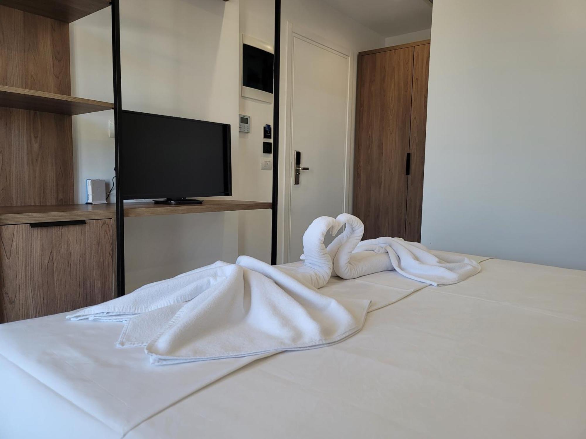 קסאמיל Prestige Hotel מראה חיצוני תמונה