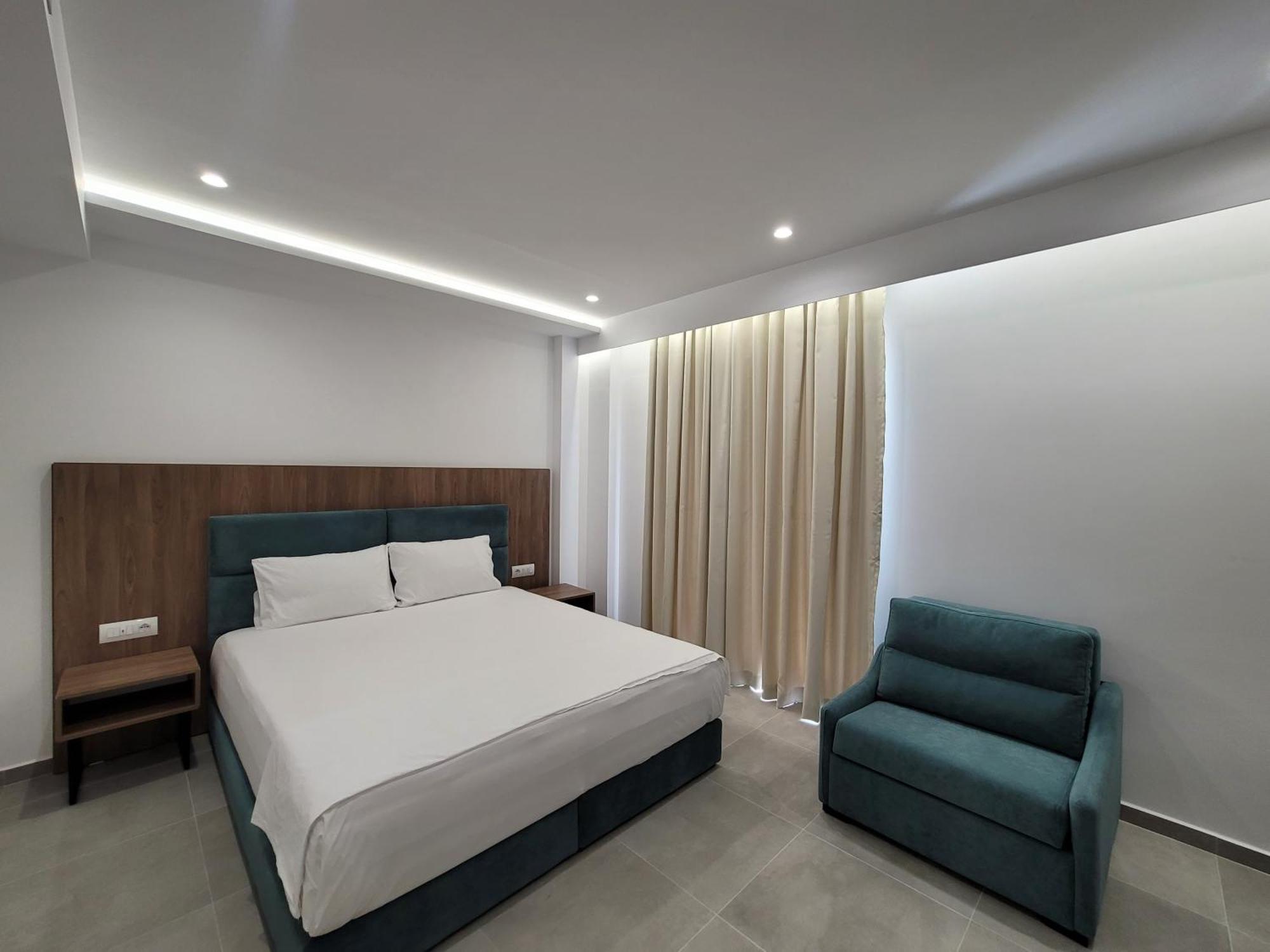 קסאמיל Prestige Hotel מראה חיצוני תמונה
