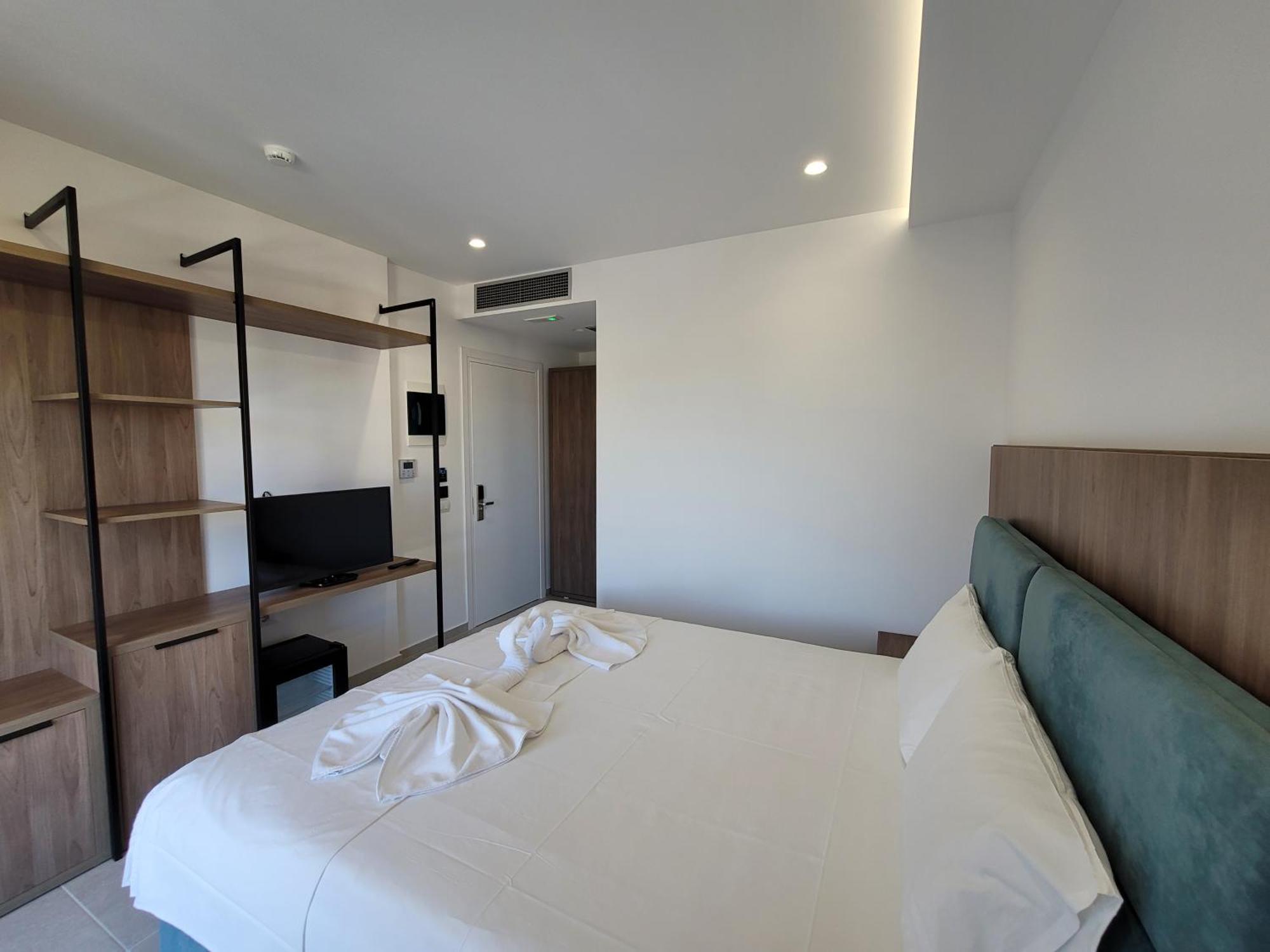 קסאמיל Prestige Hotel מראה חיצוני תמונה