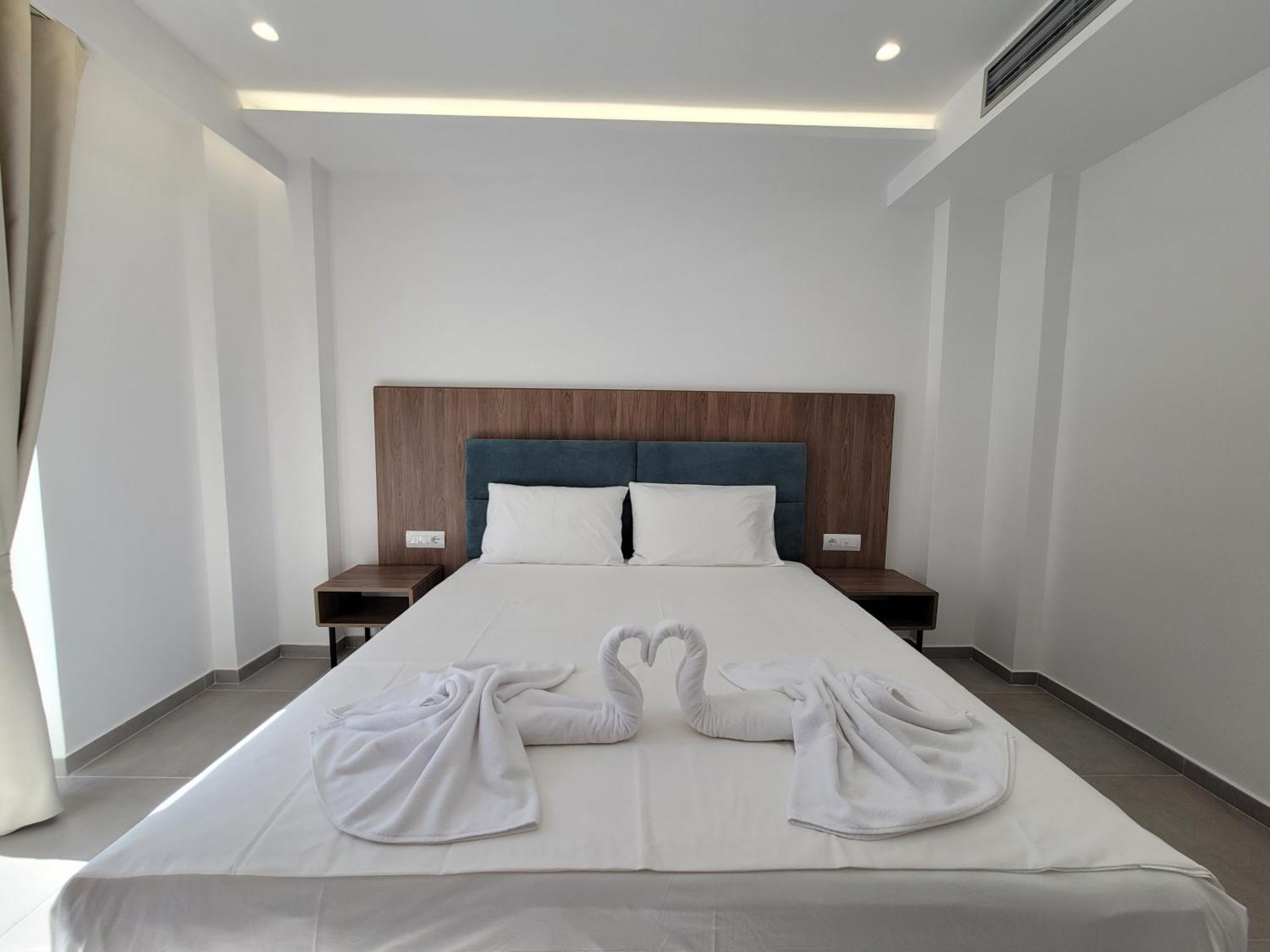 קסאמיל Prestige Hotel מראה חיצוני תמונה