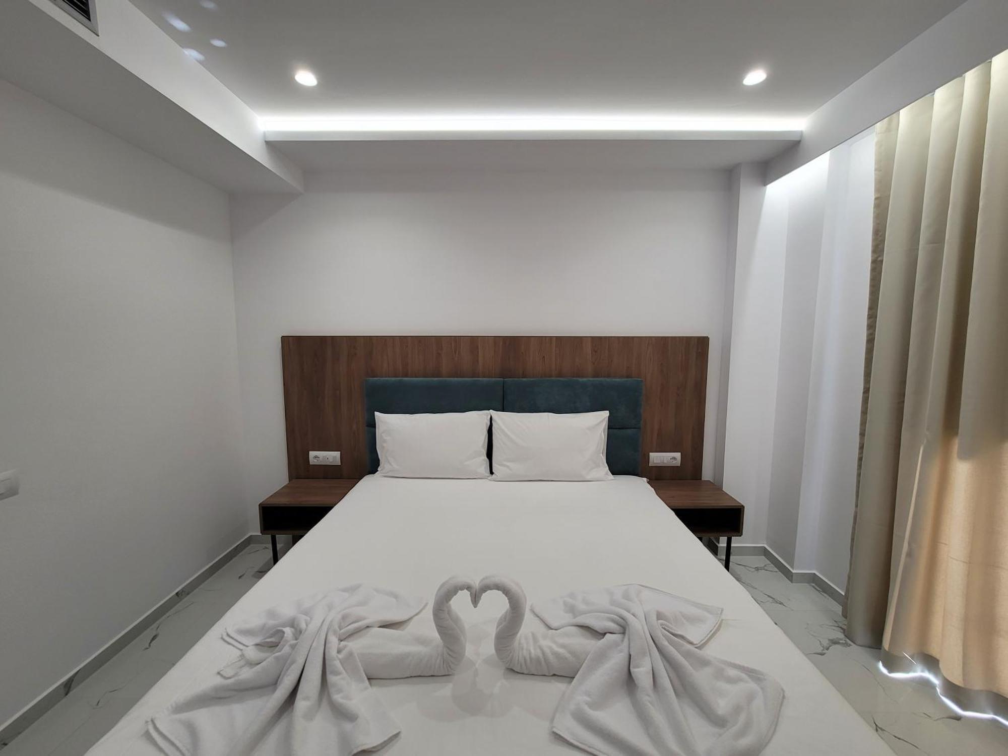 קסאמיל Prestige Hotel מראה חיצוני תמונה